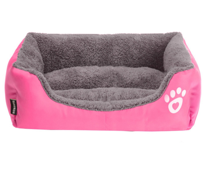 Winter Dog Bed | Thermal & Heated Dog Beds
MACHINE WASHABLE Winter Dog Bed
If you’re looking for the best warm dog beds for winter, I’ve got you covered like a Winter Dog Bed (get it?)!
Let’s talk tips on hRound Dog BedShopDoggieworksShopDoggieworksThermal & Heated Dog Beds