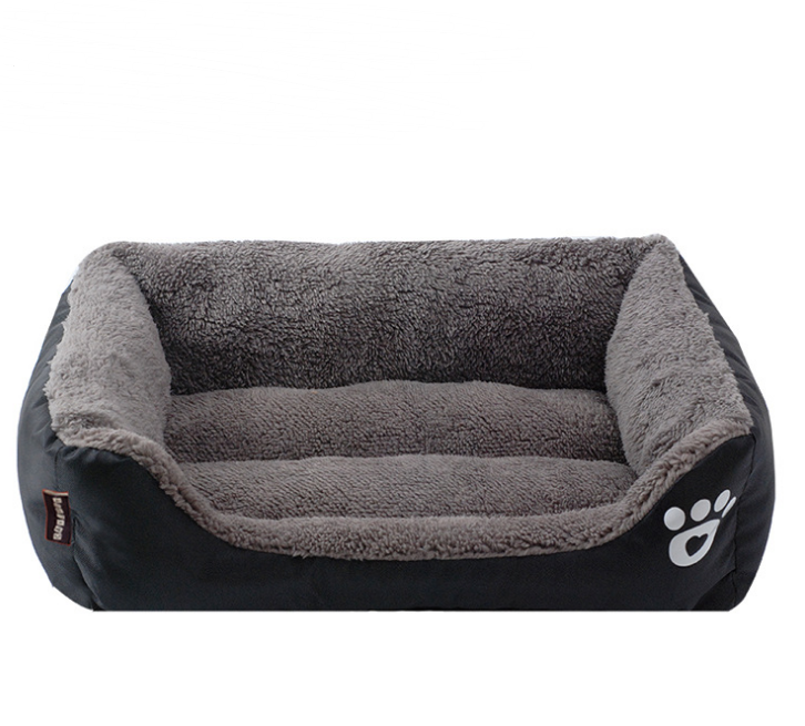 Winter Dog Bed | Thermal & Heated Dog Beds
MACHINE WASHABLE Winter Dog Bed
If you’re looking for the best warm dog beds for winter, I’ve got you covered like a Winter Dog Bed (get it?)!
Let’s talk tips on hRound Dog BedShopDoggieworksShopDoggieworksThermal & Heated Dog Beds