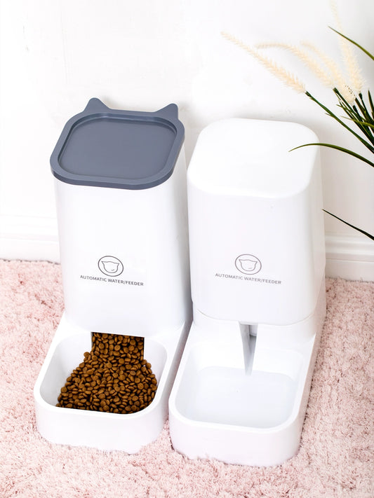 Automatic Water Refill Large Capacity Feeder No Need Dogs and Cats