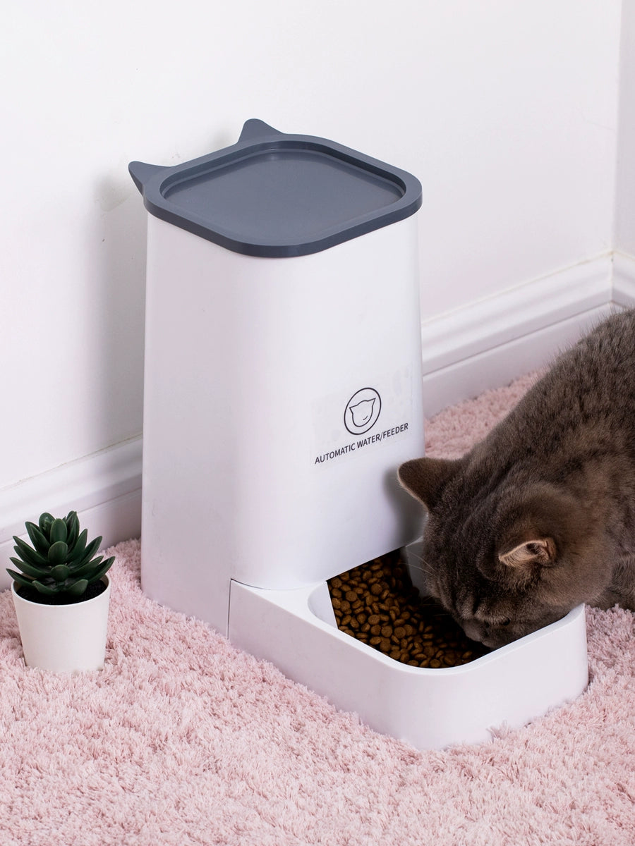 Automatic Water Refill Large Capacity Feeder No Need Dogs and Cats