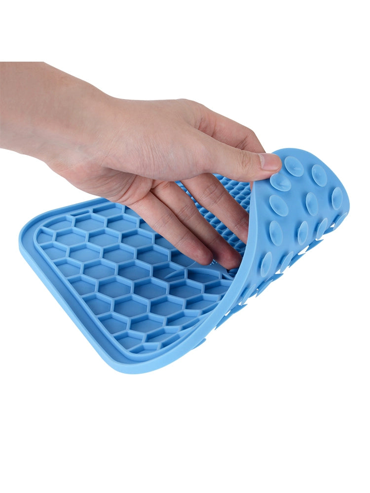 Pet Licking Mat Amazon Silicone Pet Tableware Suction Cup Licking Mat Slow Food Mat Anti-Choke Slow Feeding Bowl Dog Licking Mat