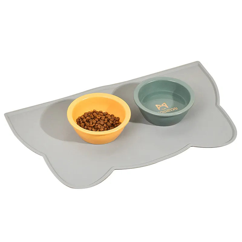 Waterproof Pet Mat For Dog Cat Solid Color Silicone Pet Food Feeding PSPECIFICATIONSBrand Name: DIDIHOUOrigin: Mainland ChinaShape: RoundedType: catsType: SingleMaterial: silicone
ShopDoggieworksShopDoggieworksDog Cat Solid Color Silicone Pet Food Feeding Pad Pet Bowl Drinking Mat Portable Dog Feeding Mat Placemat