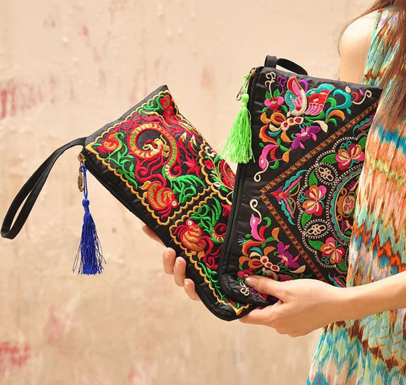 Women Ethnic National Retro Butterfly Flower Bags Handbag Coin Purse ESPECIFICATIONSBrand Name: dawndessloHandbags Type: otherMain Material: Cotton FabricLining Material: COTTONShape: SatchelsPlace Of Origin: HE BEI ProvincePlace Of OrShopDoggieworksShopDoggieworksWomen Ethnic National Retro Butterfly Flower Bags Handbag Coin Purse Embroidered Lady Clutch Tassel Small Flap Summer Sale