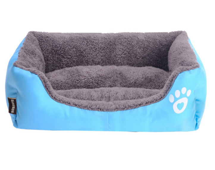 Winter Dog Bed | Thermal & Heated Dog Beds
MACHINE WASHABLE Winter Dog Bed
If you’re looking for the best warm dog beds for winter, I’ve got you covered like a Winter Dog Bed  (get it?)!
Let’s talk tips on hRound Dog BedShopDoggieworksShopDoggieworksThermal & Heated Dog Beds